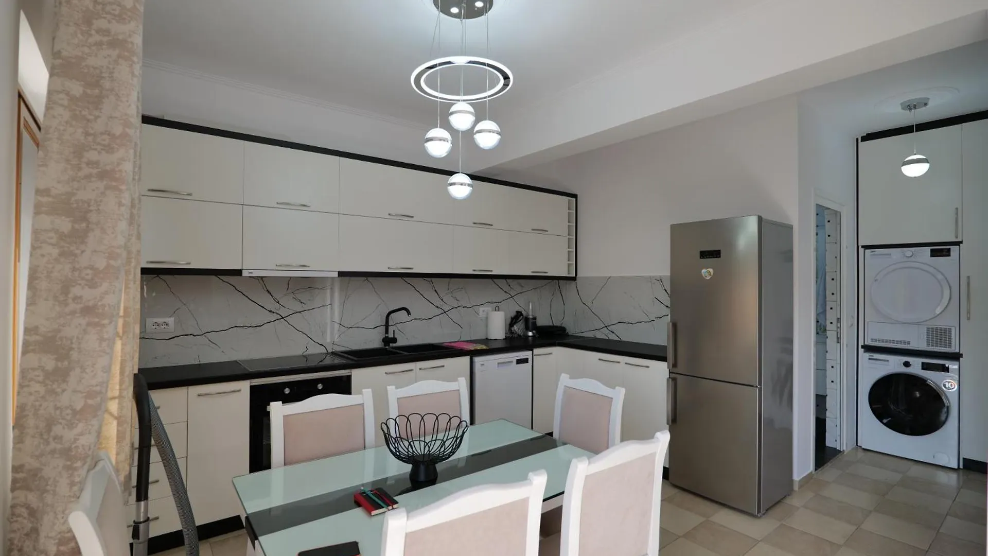 Loris Apartment Sarandë